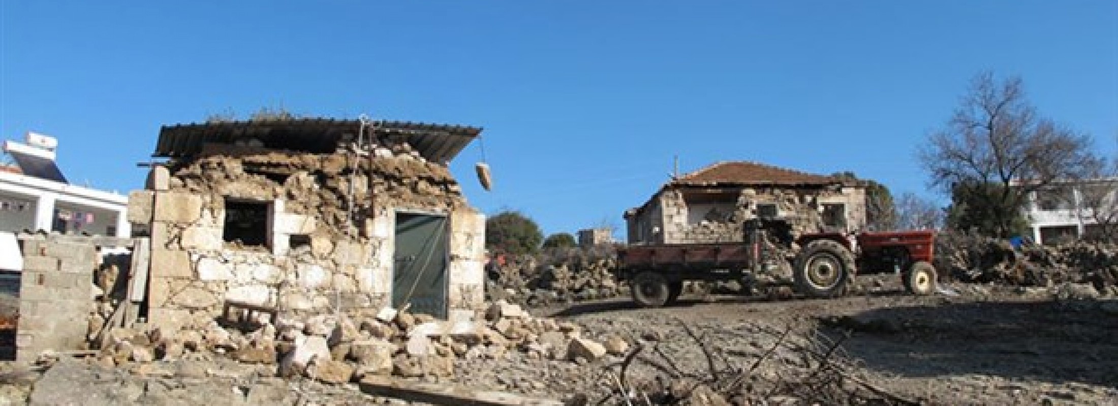 Depremde zarar gören köyleri ziyaret ettik, köylülerle konuştuk